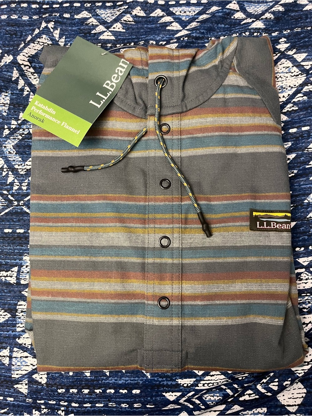 L.L. Bean Men's Gray Striped Button-Down Anorak